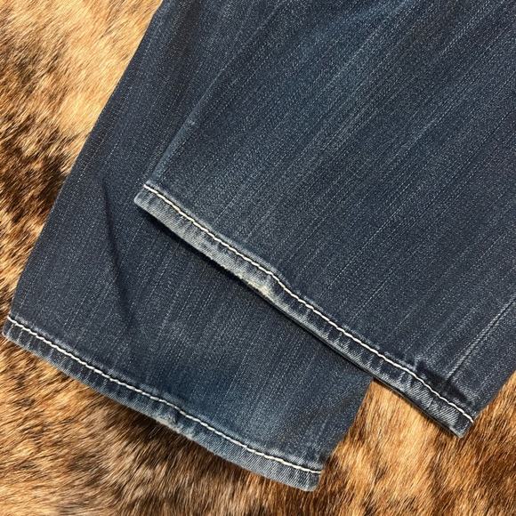 Women’s size 26 rock revivals boot cut - Picture 5 of 6